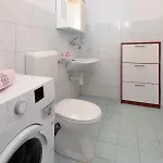 Anka דירה נין